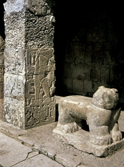 Pre-Columbian Art. Maya. Jaguar. Sculpture in the center of Pre-Columbian Art. Maya. Jaguar. Sculpture in the center of