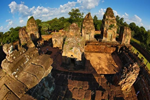 Images Dated 12th November 2014: Pre Rup, Khmer Temple in Angkor, Siem Reap, Cambodia