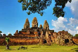 Images Dated 12th November 2014: Pre Rup, Khmer Temple in Angkor, Siem Reap, Cambodia