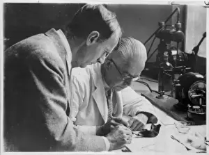 Parsons Prints: Preliminary flourine test of the Piltdown remains in 1949
