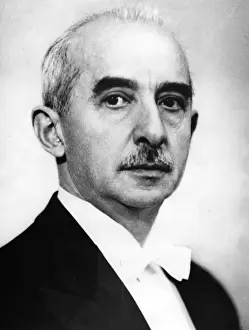 Title Prints: President Ismet Inonu of Turkey