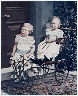Images Dated 25th September 2017: Prince Edward and Prince Albert in 1897