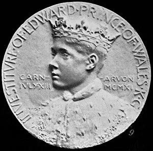 Investiture Collection: Prince of Wales Investiture Medal, 1911