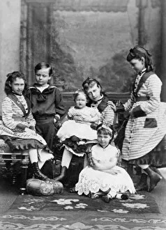 Ludwig Collection: Princess Alices children in 1875