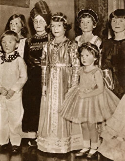 Siblings Collection: Princess Elizabeth and Princess Margaret - Fancy Dress Dance