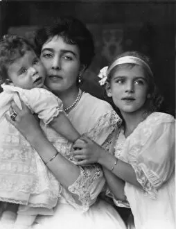 Princess Margaret of Connaught and children