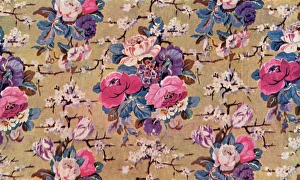 Images Dated 31st August 2012: Printed linen depicting a bouquet of roses