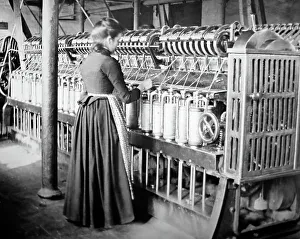 Production of linen, a Roving Frame, Victorian period