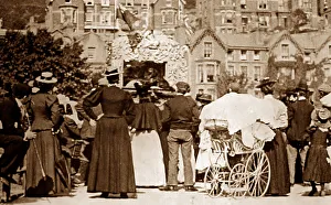 Llandudno Collection: Professor Codman Punch and Judy show, Llandudno, Wales