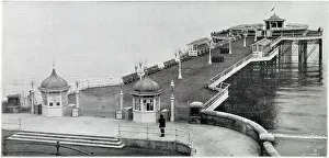 Cromer Prints: The Promenade and beach at Cromer, Norfolk. Date: 1901