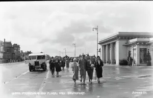 Merseyside Prints: Promenade and Floral Hall, Southport