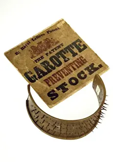 Protective collar against garrotting