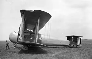 Vimy Prints: The prototype Vickers Vimy Commercial at Joyce Green