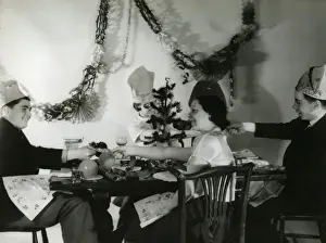Crackers Prints: Pulling Crackers / 1930S