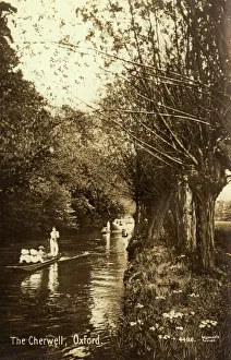 Images Dated 11th November 2011: Punting on The Cherwell at Oxford