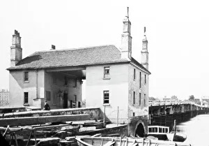 Toll Prints: Putney Bridge Toll-house, London