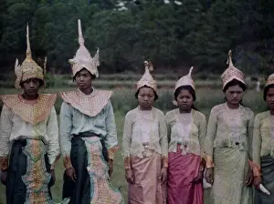 Kalaw Prints: Pwe procession - Kalaw