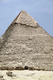 Images Dated 7th April 2011: Pyramid of Khafre in Cairo, Egypt
