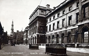 Images Dated 22nd April 2021: The Quadrant - Kings College, London Date: circa 1920