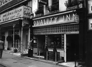 Anglais Prints: Quality Inn, The Strand, London