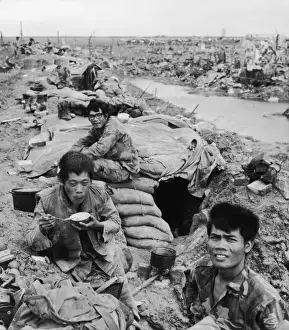 Viet Prints: Quang Tri - Destroyed
