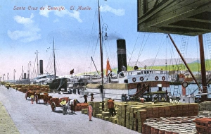 Images Dated 17th August 2016: The Quay at Santa Cruz de Tenerife, Tenerife, Spain