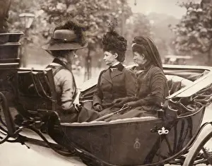 Sister Prints: Queen Alexandra and Empress Marie leaving Victoria Station