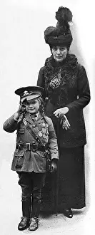 Funds Prints: Queen Alexandra with top fundraiser Jeannie Jackson, WW1