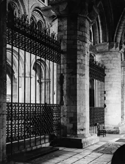 1485 Prints: Queen Catherines Tomb
