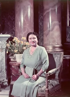 Bowes Gallery: Queen Elizabeth, 1942