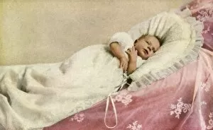 Infancy Gallery: Queen Elizabeth II as a baby