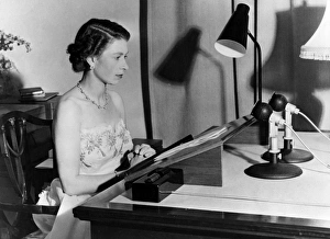 1950s Childhood Gallery: Queen Elizabeth II making Christmas broadcast