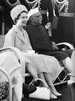 Images Dated 18th July 2011: Queen Elizabeth II - royal tour of India
