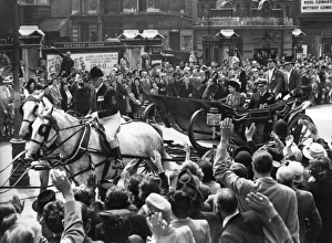 Queen Elizabeth II - on way to Guildhall, 1948 Queen Elizabeth II - on way to Guildhall, 1948