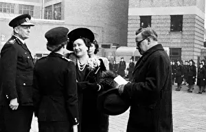 Reviews Prints: Queen Elizabeth meeting firewomen at Lambeth HQ, WW2