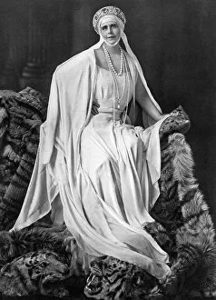 Regal Collection: Queen Marie of Romania