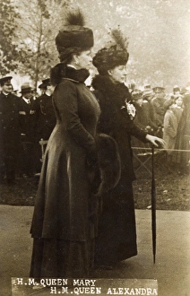 Images Dated 10th August 2016: Queen Mary and the Dowager Queen Alexandra