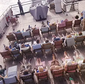 QUEEN MARY PASSENGERS