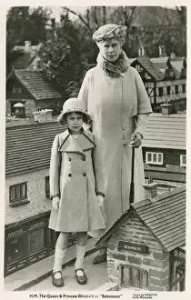 Beaconsfield Prints: Queen Mary and Princess Elizabeth at Bekonscot