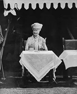Queen Mary in a relaxed moment