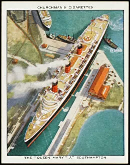 Ships and Boats Collection: The Queen Mary in Southampton