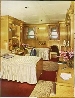 Cabins Collection: A Queen Mary Stateroom