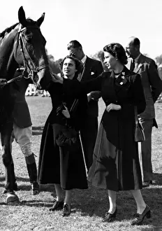 Foxhunter Prints: The Queen and Princess Margaret at Badminton