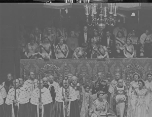 Anointing Gallery: Queen sits in Chair of Estate, Coronation 1953
