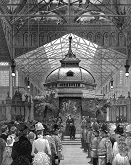 Images Dated 13th January 2016: Queen Victoria at the Liverpool Exhibition Knight the Mayor