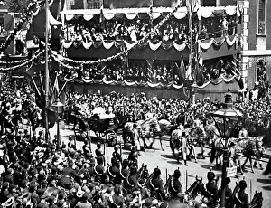 Victorias Prints: Queen Victoria's carriage, Diamond Jubilee parade, London