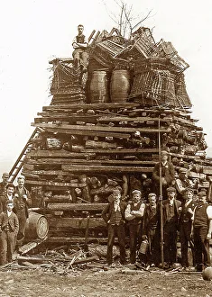Bonfire Prints: Queen Victoria's Diamond Jubilee Bonfire, Pinner