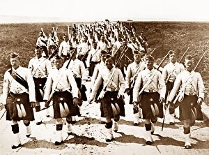 Highlanders Collection: Queens Own Cameron Highlanders, probably WW1