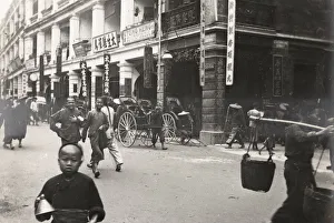 Queens Road Hong Kong, busy street scene