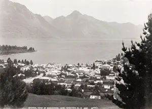 Queenstown Prints: Queenstown Lake Wakatipu, New Zealand